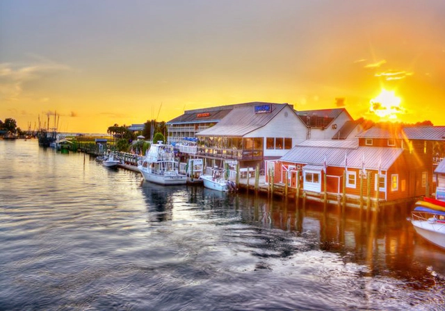 Shem Creek Restaurants